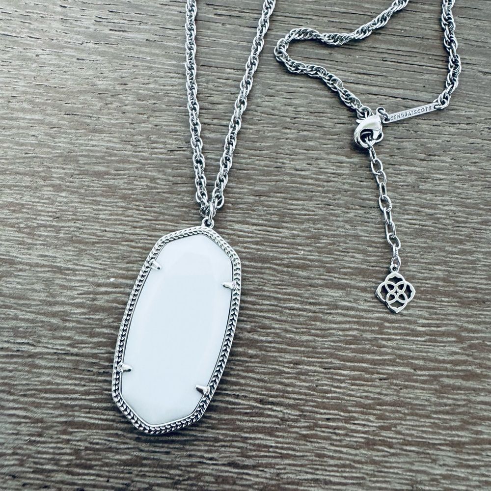 Kendra Scott Silver White Pendant Chain Necklace